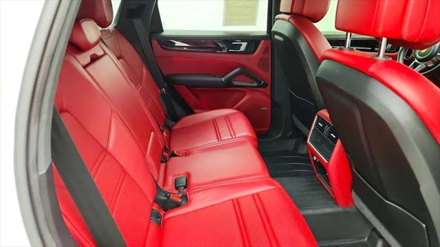 2021 Porsche Cayenne Cayenne