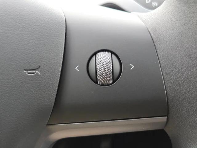 2024 Tesla Model Y Long Range Single Motor Rear-Wheel Drive