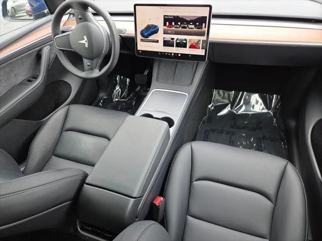 2024 Tesla Model Y Long Range Single Motor Rear-Wheel Drive
