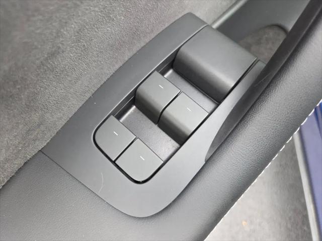 2024 Tesla Model Y Long Range Single Motor Rear-Wheel Drive