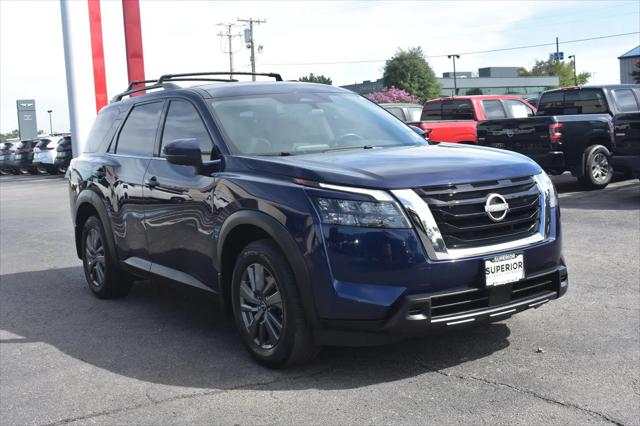 2024 Nissan Pathfinder SV 4WD