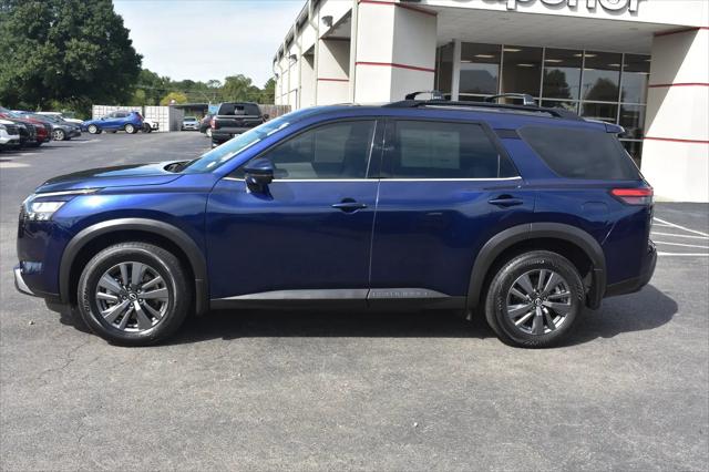 2024 Nissan Pathfinder SV 4WD