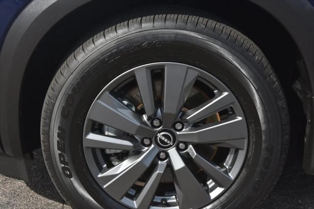 2024 Nissan Pathfinder SV 4WD