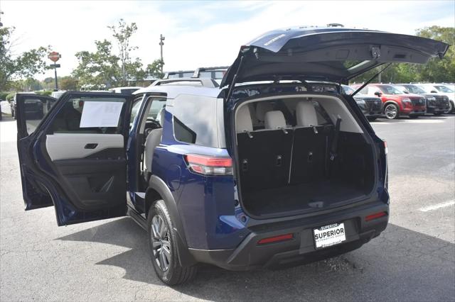 2024 Nissan Pathfinder SV 4WD