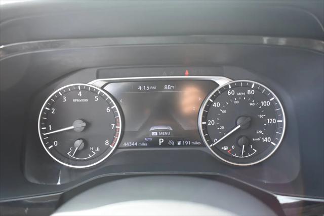 2024 Nissan Pathfinder SV 4WD