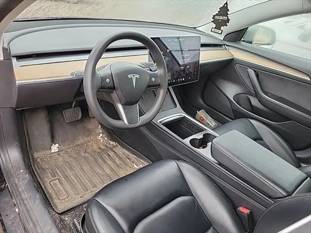 2021 Tesla Model 3 Standard Range Plus Rear-Wheel Drive