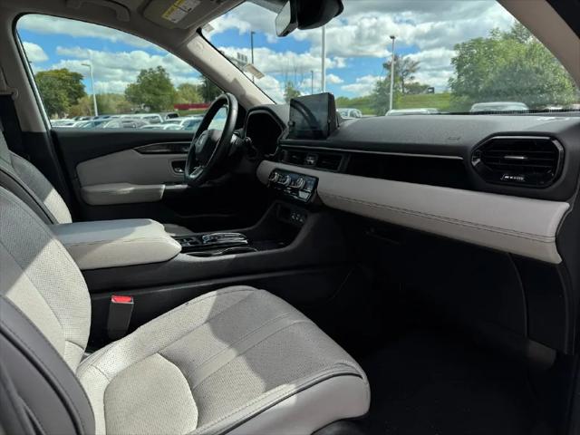 2023 Honda Pilot AWD Elite