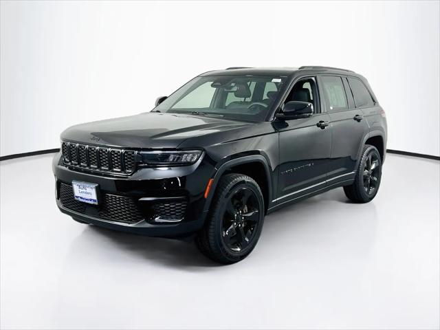2023 Jeep Grand Cherokee Altitude 4x4 for sale in Exton, PA