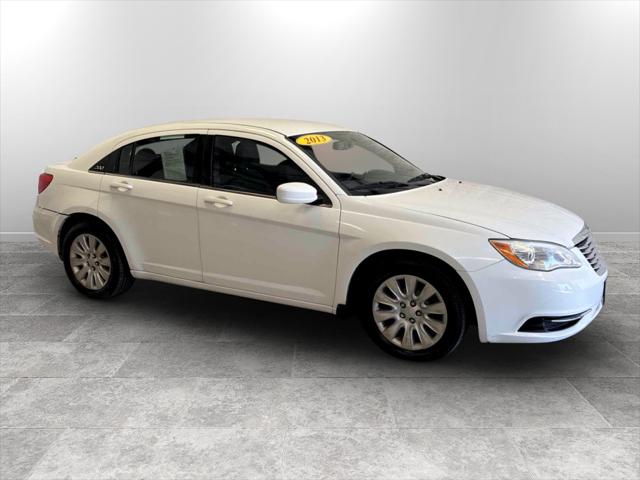 2013 Chrysler 200 LX