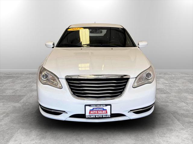 2013 Chrysler 200 LX