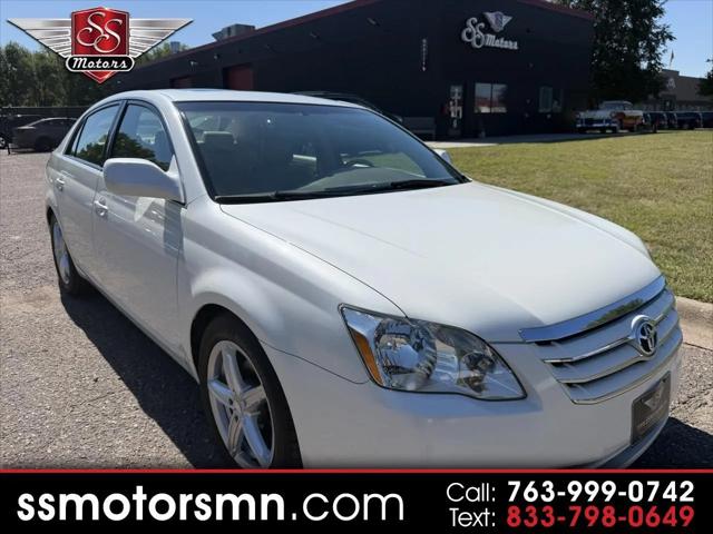 2005 Toyota Avalon XL for sale in Blaine, MN