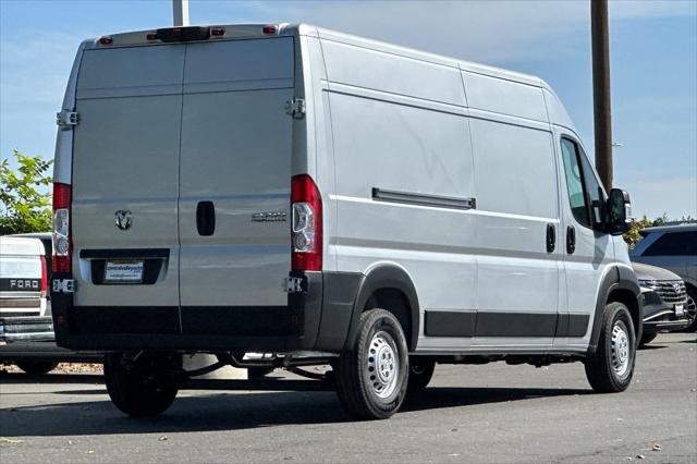 2027 Ram ProMaster Cargo Van Tradesman
