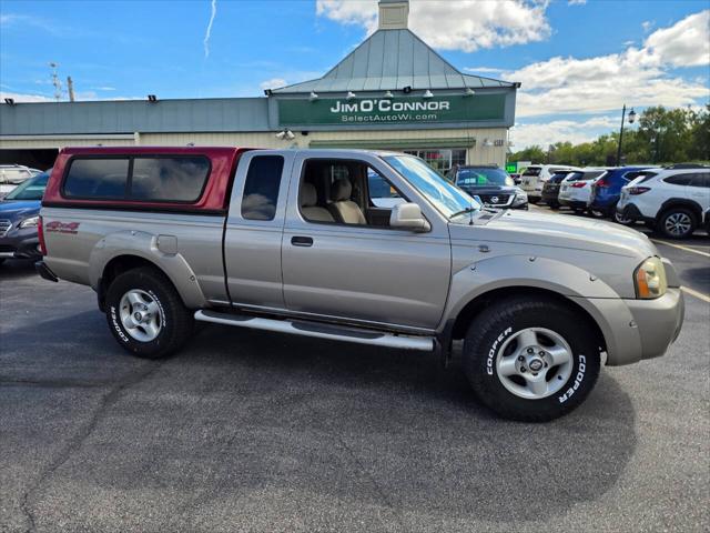 2002 Nissan Frontier SE-V6 for sale in Oconomowoc, WI