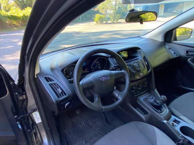 2013 Ford Focus S