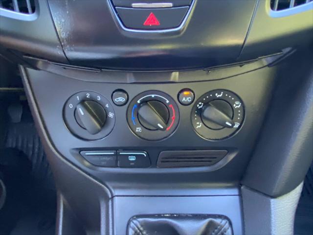2013 Ford Focus S