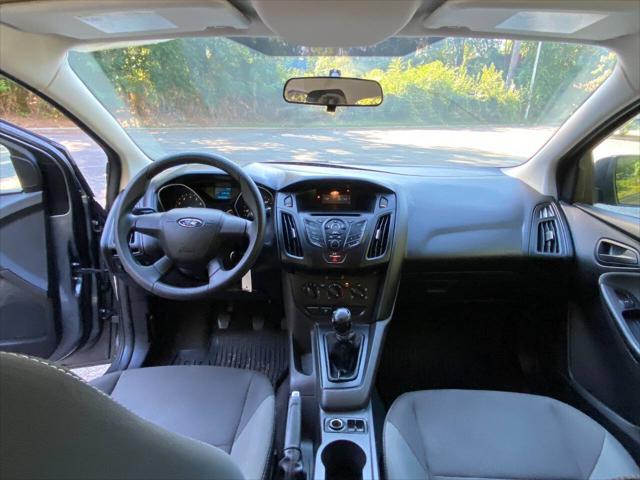 2013 Ford Focus S