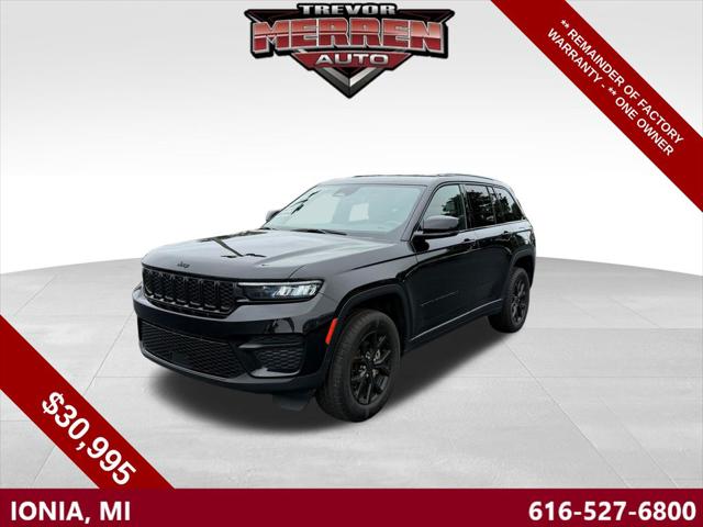 2024 Jeep Grand Cherokee Altitude 4x4 for sale in Ionia, MI