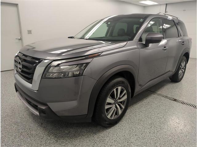 2025 Nissan Pathfinder SL FWD