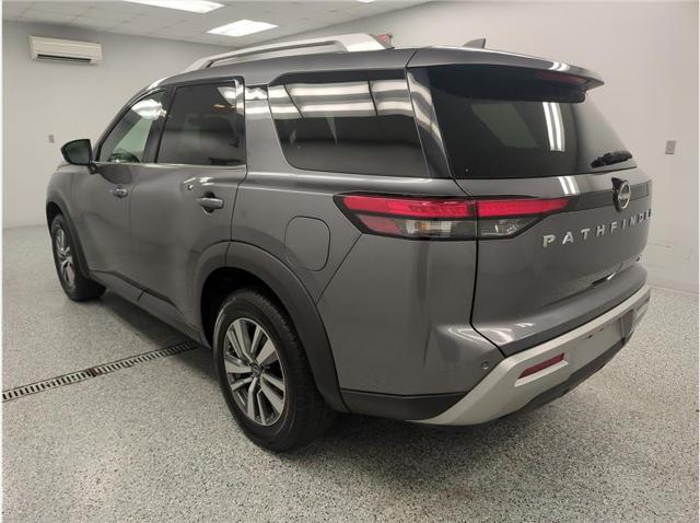 2025 Nissan Pathfinder SL FWD