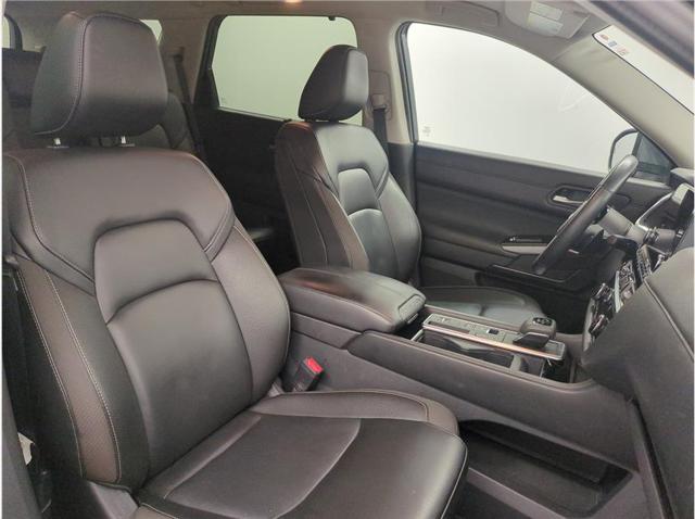 2025 Nissan Pathfinder SL FWD