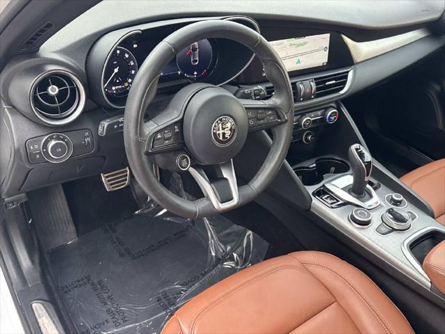 2024 Alfa Romeo Giulia Ti AWD 2024 Alfa Romeo Giulia Ti AWD