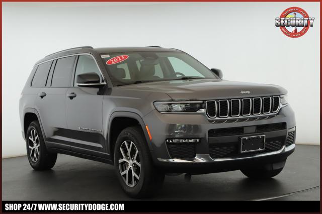 2023 Jeep Grand Cherokee L Limited 4x4 for sale in Amityville, NY