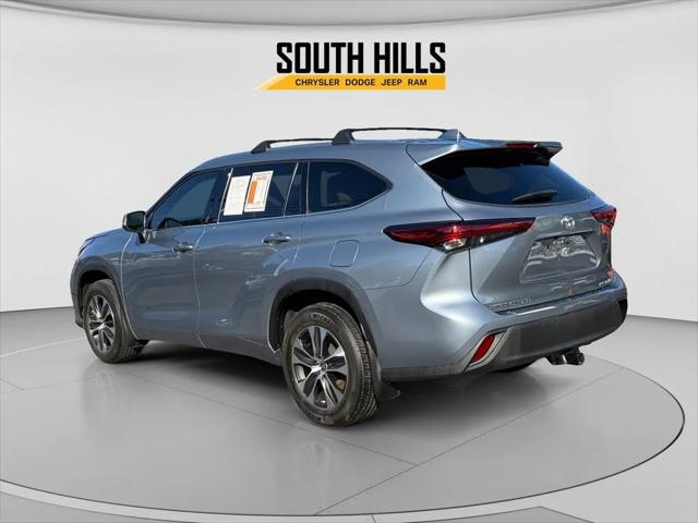 2021 Toyota Highlander XLE 2021 Toyota Highlander XLE