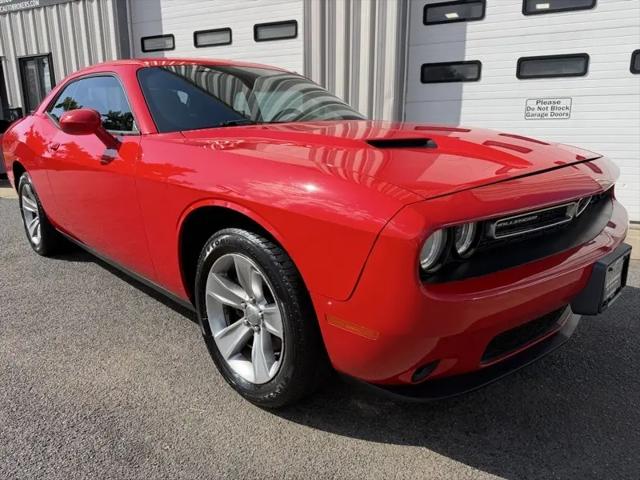 2015 Dodge Challenger SXT