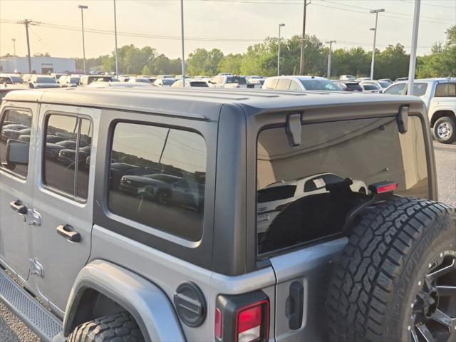 2020 Jeep Wrangler Sahara 4x4