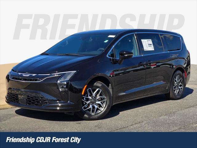 2027 Chrysler Pacifica Limited for sale in Forest City, NC
