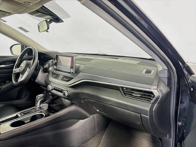 Used 2023 Nissan Altima SR FWD For Sale in Millington, TN