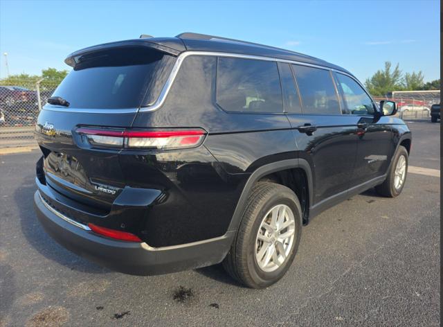 2023 Jeep Grand Cherokee L Laredo - Photo 2