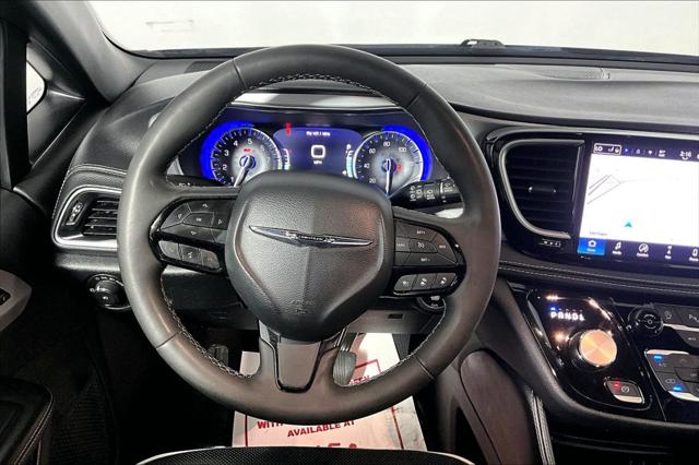 Used 2025 Chrysler Pacifica Limited For Sale in OLIVE BRANCH RD, MS