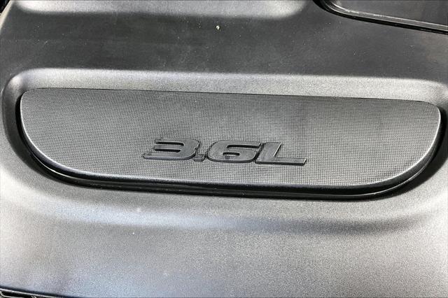 Used 2025 Chrysler Pacifica Limited For Sale in OLIVE BRANCH RD, MS