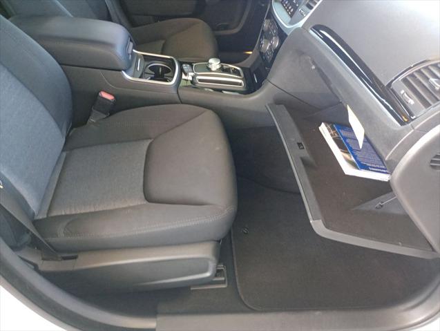 2023 Chrysler 300 Touring