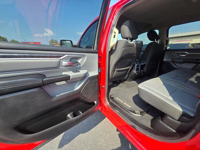 2019 Ram 1500 Big Horn/Lone Star Crew Cab 4x4 57 Box