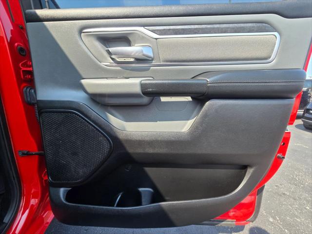 2019 Ram 1500 Big Horn/Lone Star Crew Cab 4x4 57 Box