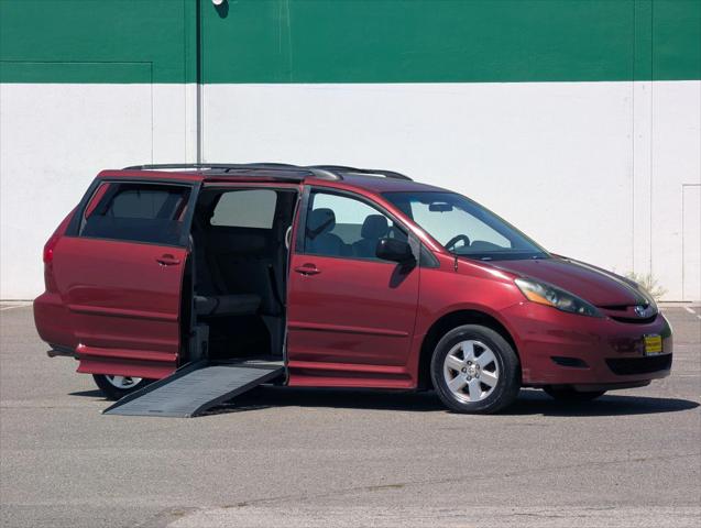 2008 Toyota Sienna Handicap Minivan for sale in Fountain Valley, CA