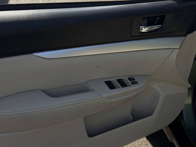 2012 Subaru Outback 2.5i Premium