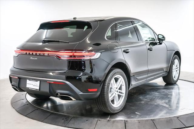 2026 Porsche Macan AWD