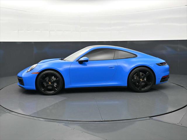 2022 Porsche 911 Carrera