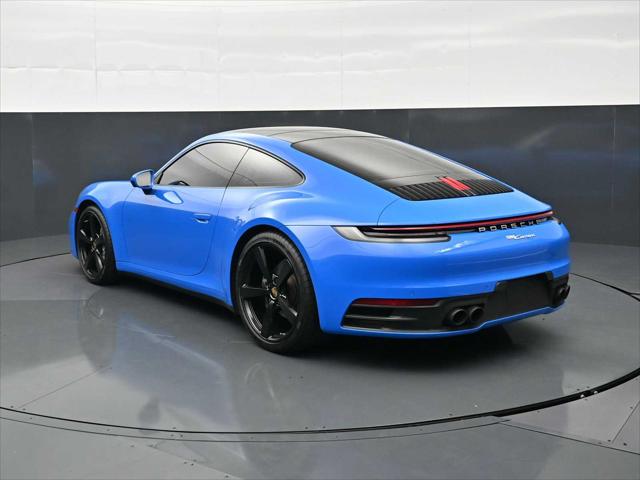 2022 Porsche 911 Carrera