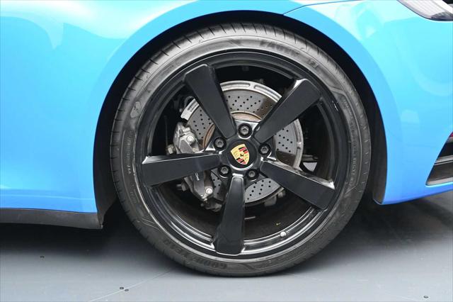 2022 Porsche 911 Carrera