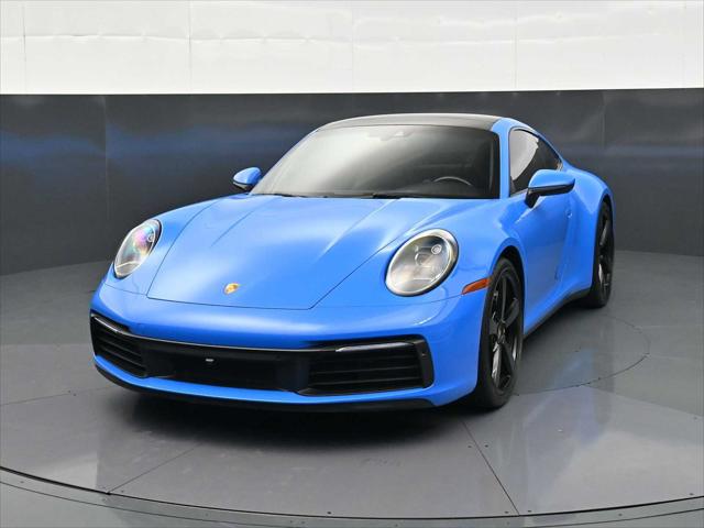 2022 Porsche 911 Carrera