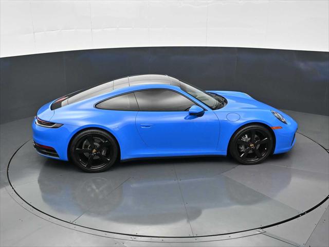 2022 Porsche 911 Carrera