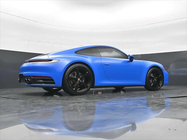 2022 Porsche 911 Carrera