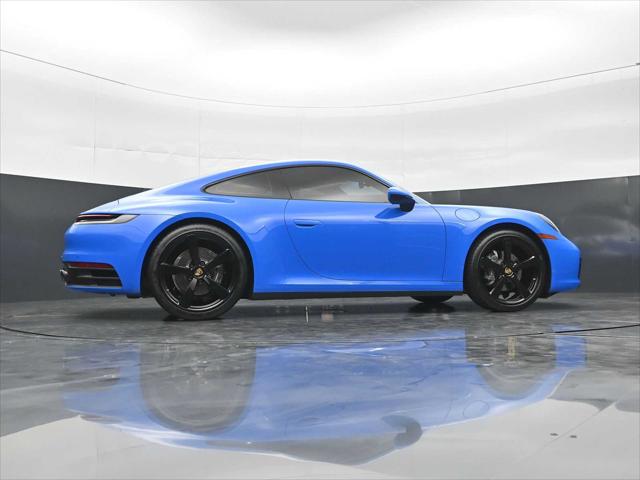 2022 Porsche 911 Carrera