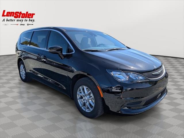 2027 Chrysler Pacifica LX