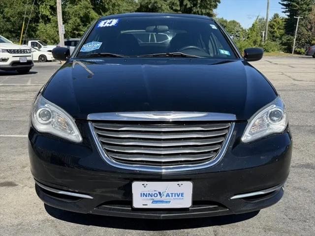 2014 Chrysler 200 LX