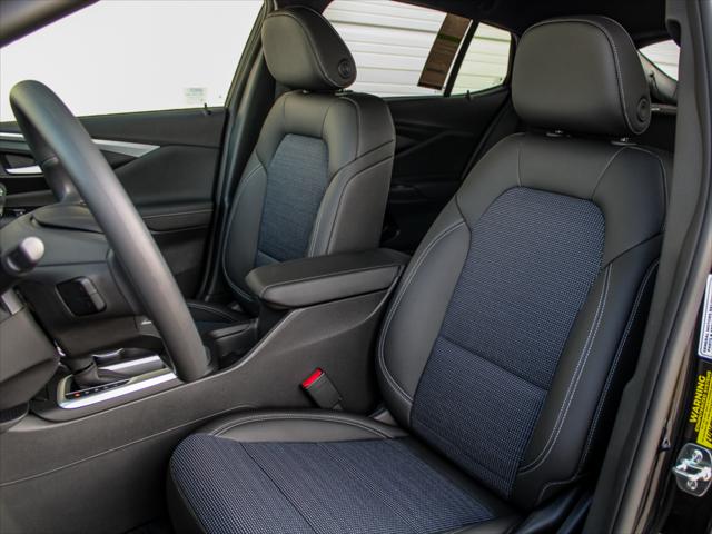 2026 Buick NV Preferred FWD